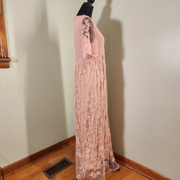 BAEVELY Blush Pink Lace Maxi Dress, Size Medium - Picture 10 of 16